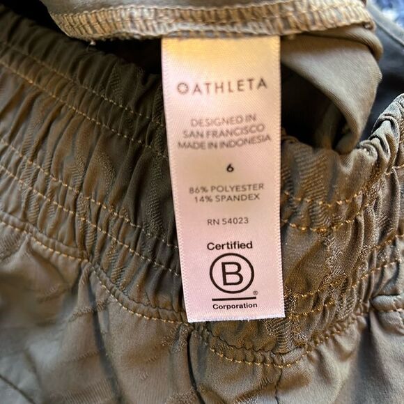 EXCELLENT CONDITION WOMEN’S SIZE 6 ATHLETA TEXTURED BROOKLYN JOGGER GREEN PANTS - Picture 6 of 11